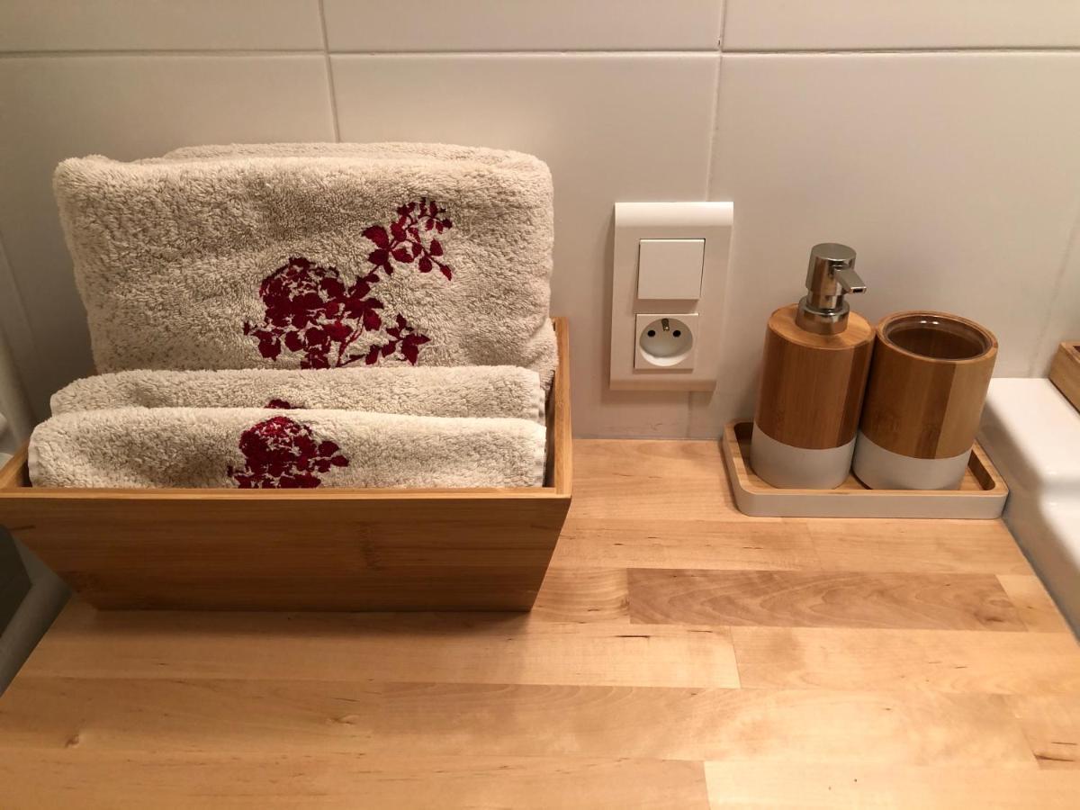 Mabelle Reve B&B Saint-Pierre-de-Côle Екстериор снимка